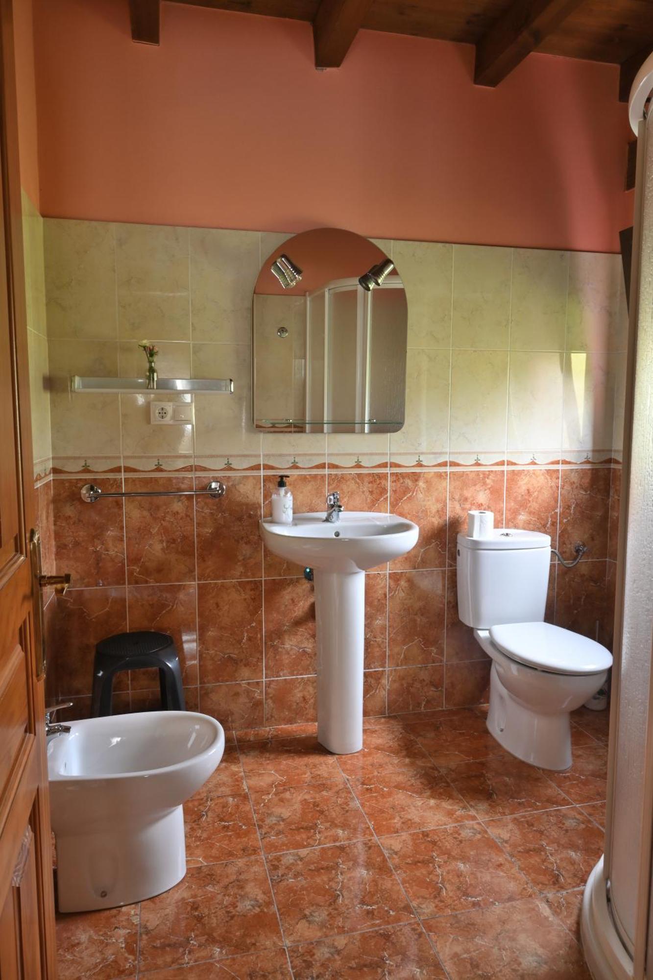 Apartamentos Aires De Avin - Onis Zewnętrze zdjęcie