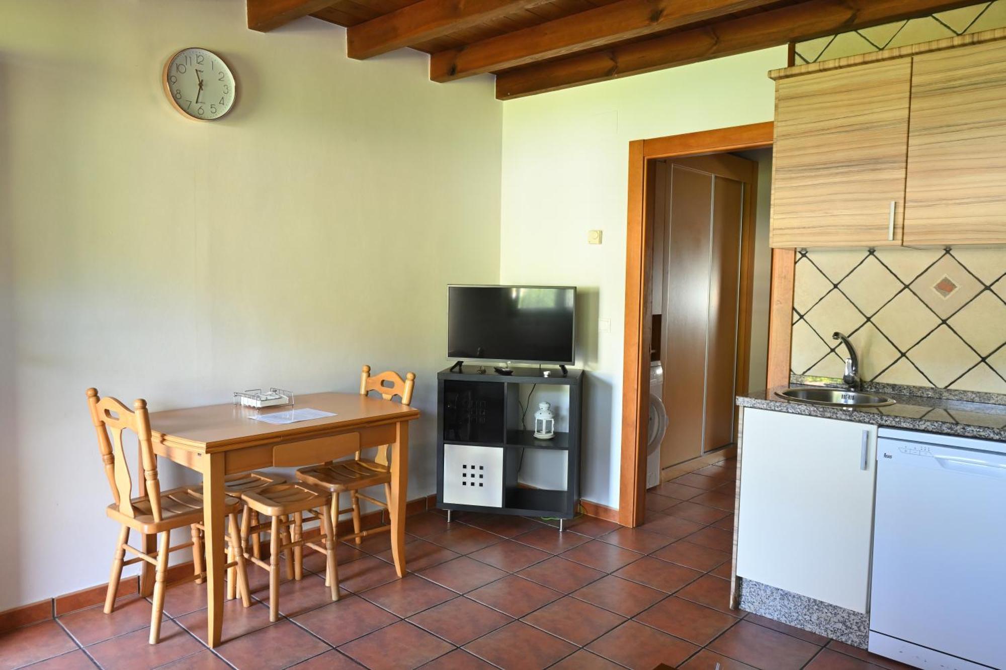 Apartamentos Aires De Avin - Onis Zewnętrze zdjęcie